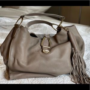 G.I.L.I Gray Shoulder Bag